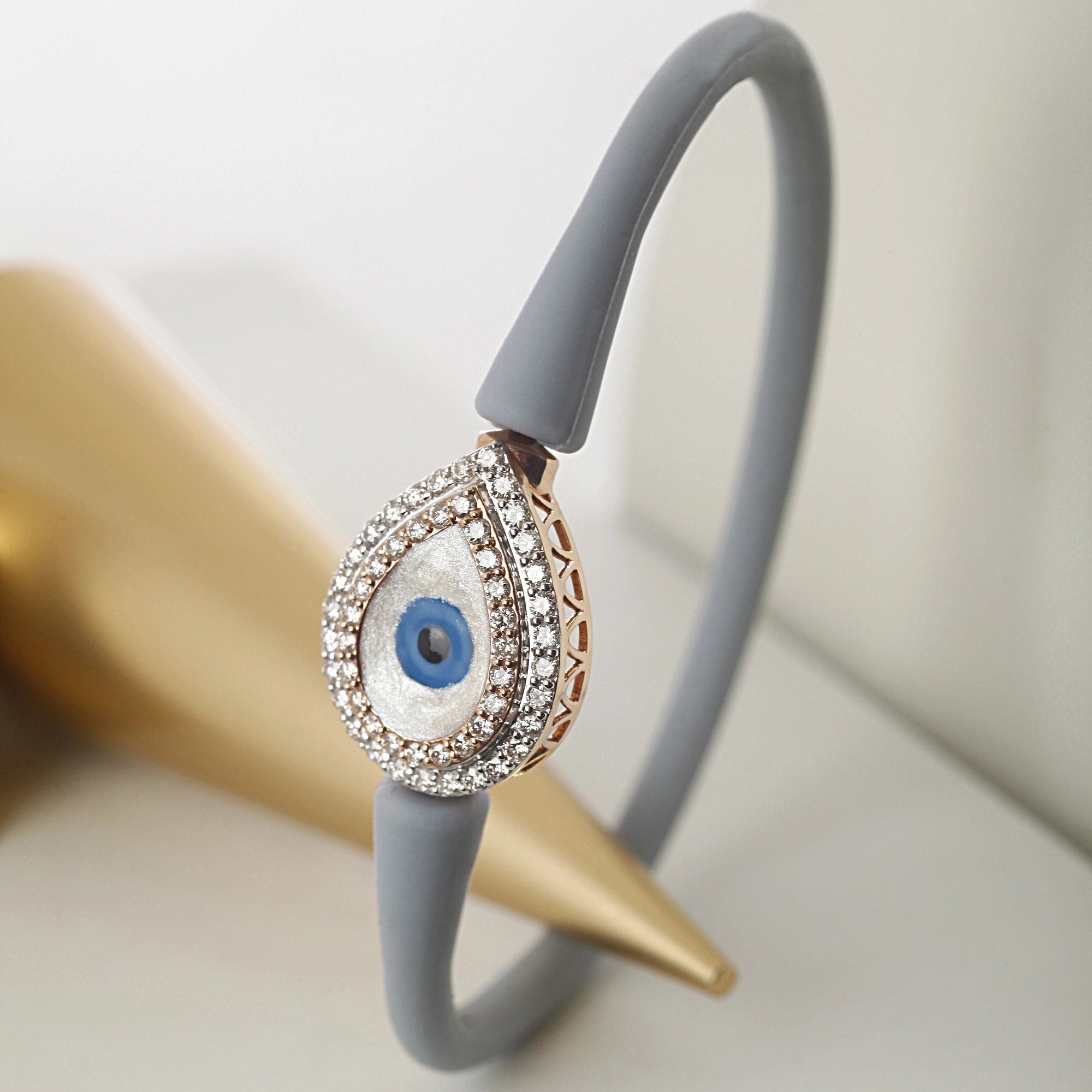 Blue Eye Diamond Bracelet