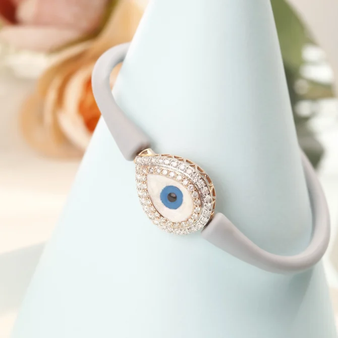Blue Eye Diamond Bracelet - Image 2