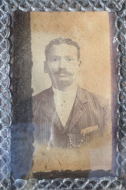 6