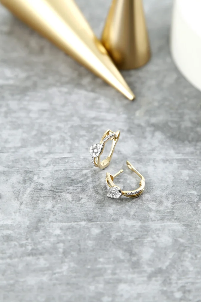 Spade Diamond Loop Earring - Image 2