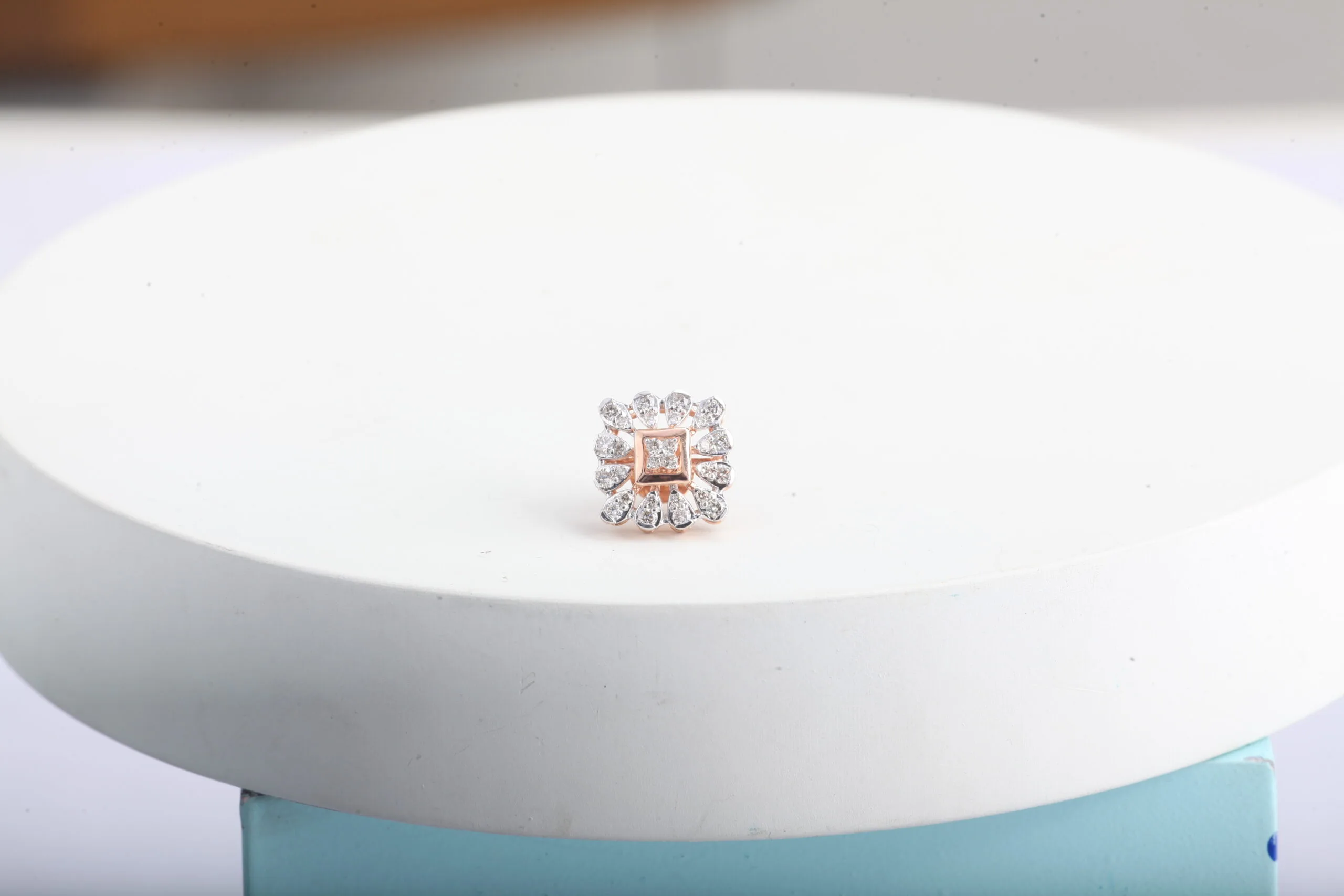 Dovitail Diamond Studs - Image 6