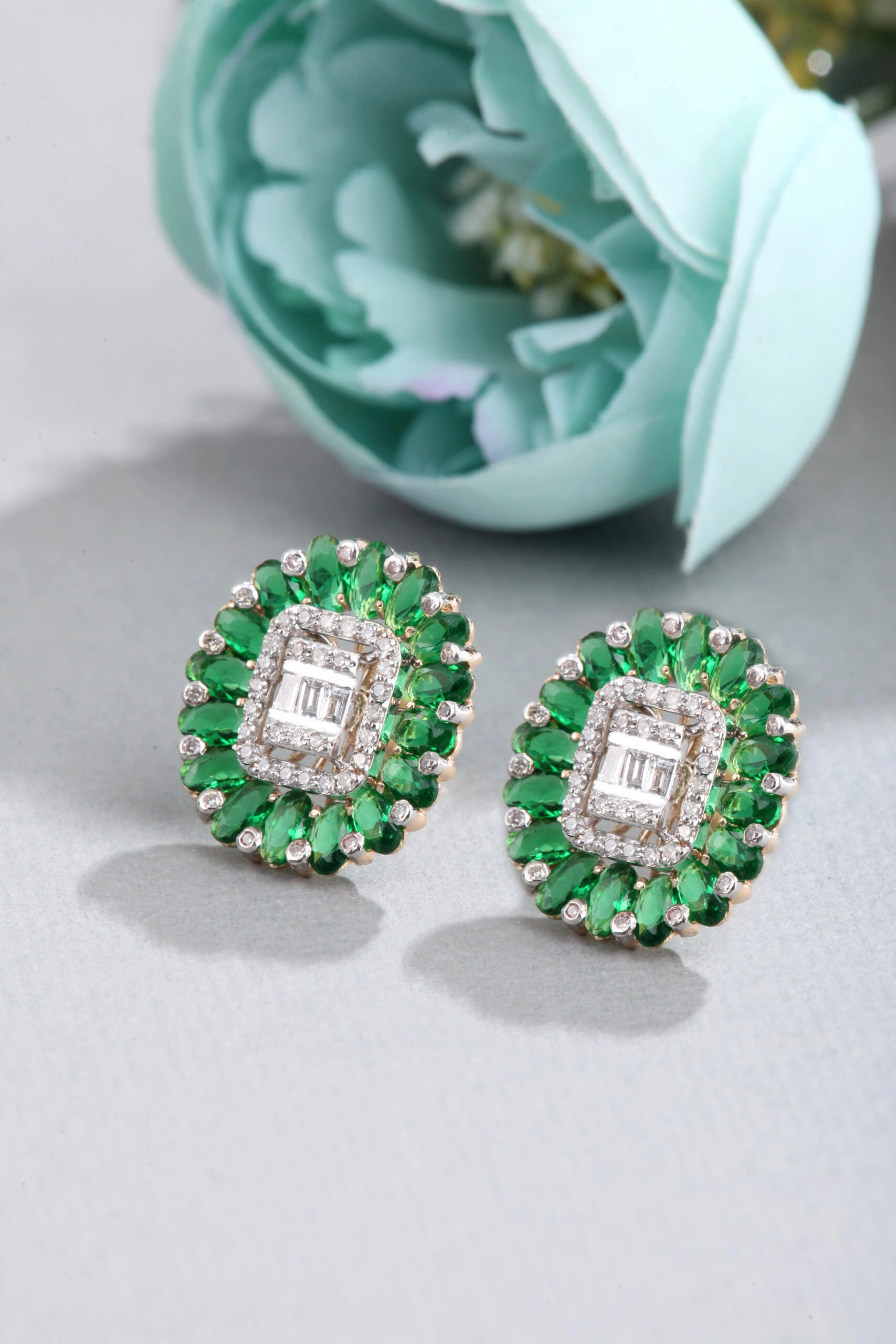 Opulent Lush Emerald Colour Earrings