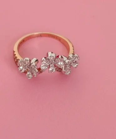Elvina Cocktail Three Flower Ring